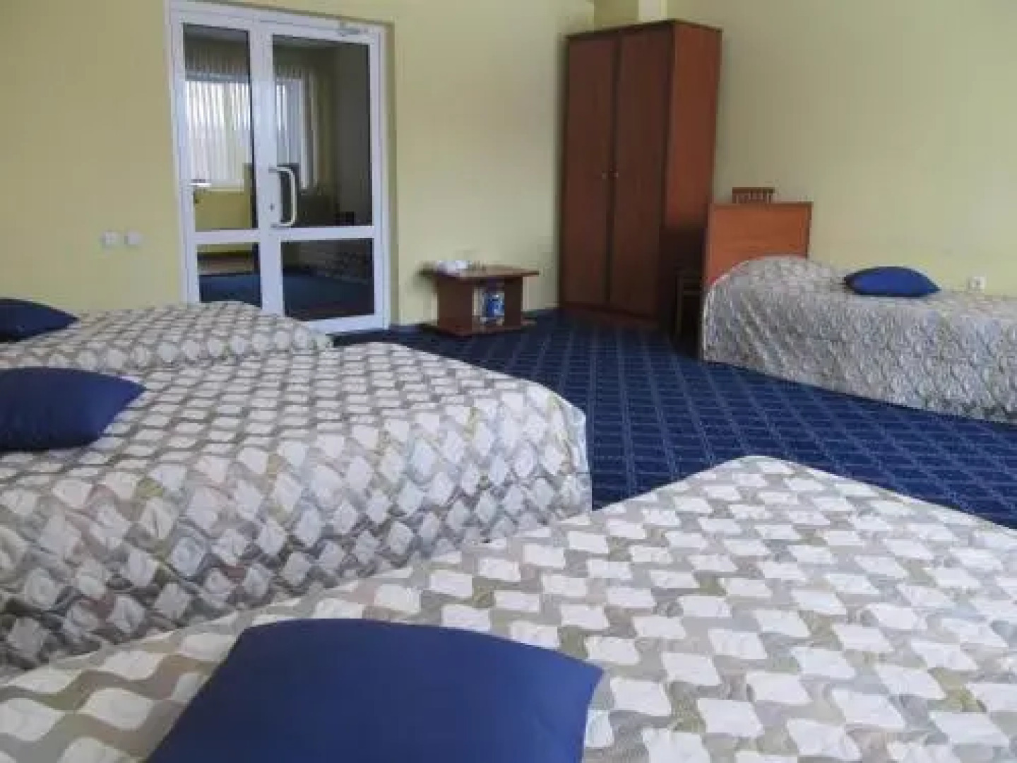 Ланч Кафе Инн