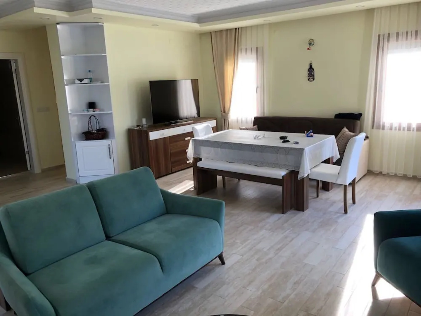 Villa Sunrise by Villamnet