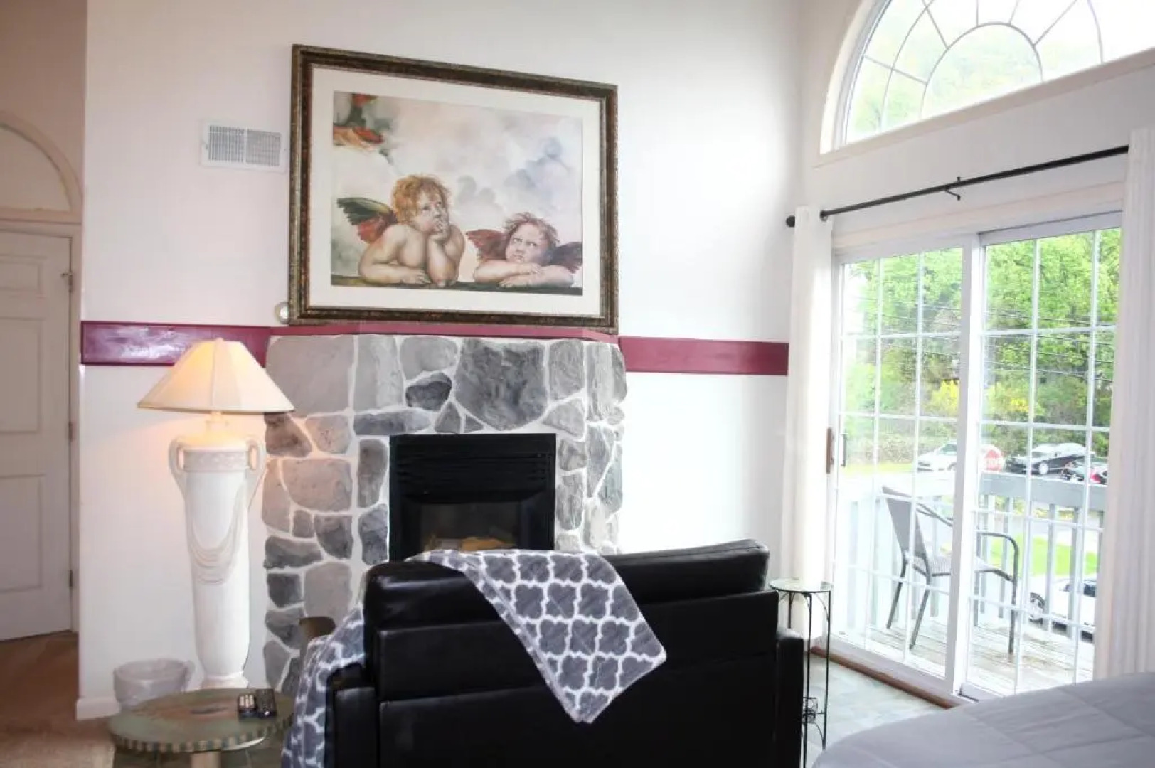 Maria's Garden and Inn