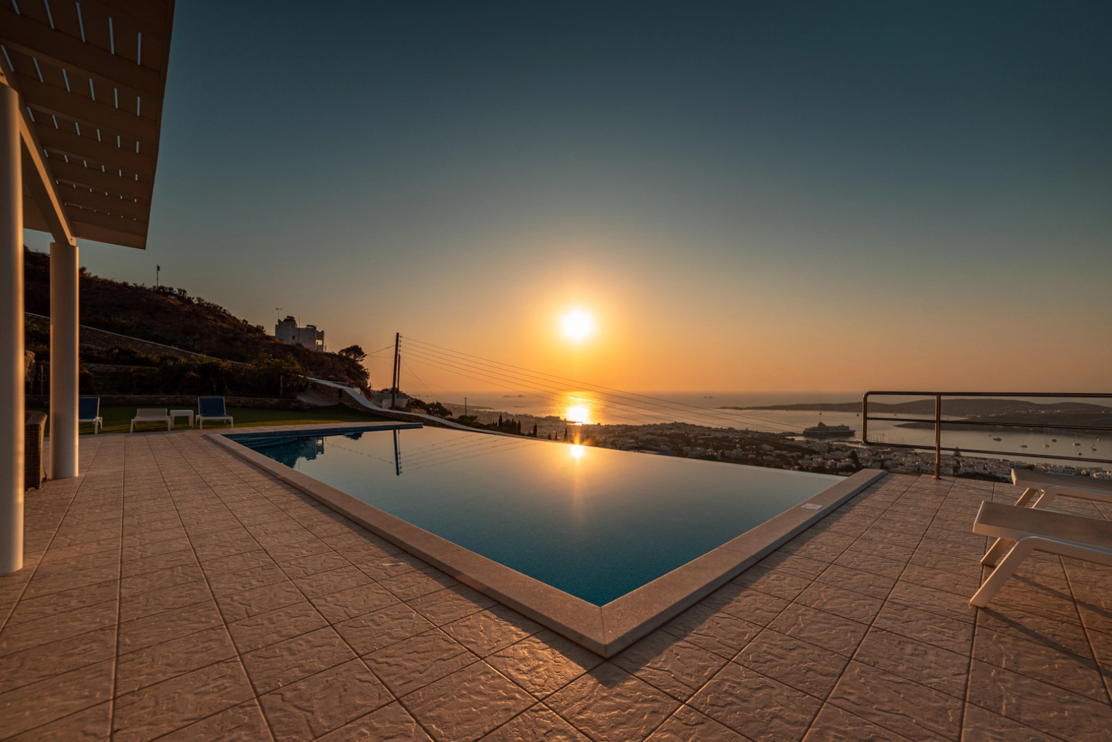 Fully Flexible Policy! Exclusive Luxury Amazing View Villa Sevi Paros Island, 6 Bedrooms 2 Kitchens Private Infinity Pool