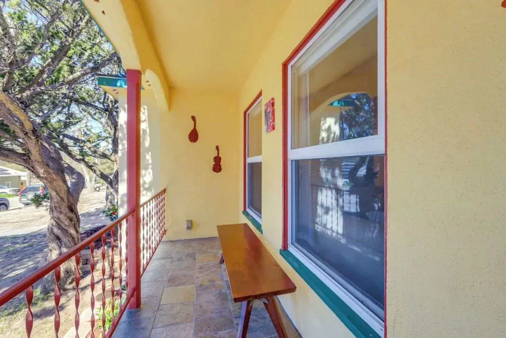 Walk to Downtown Atascadero: Cottage w/ Sunroom!