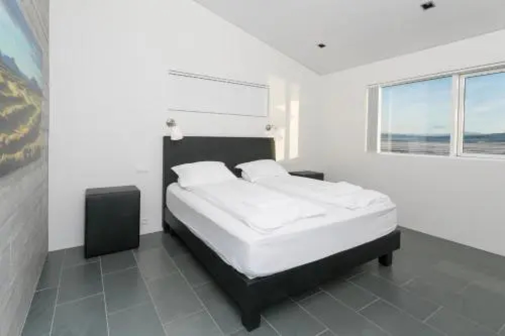 Luxury Villa with River View