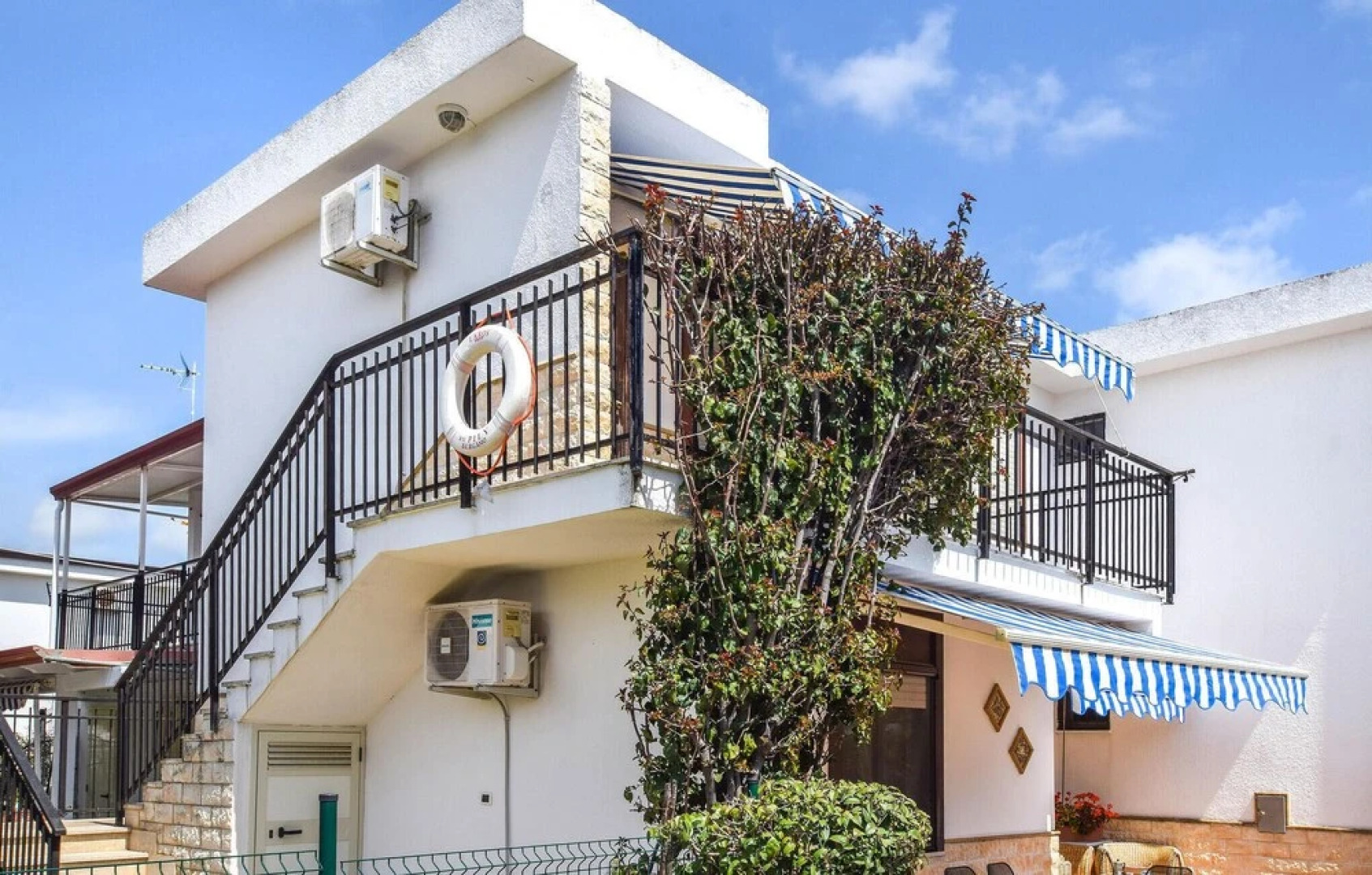 Amazing Apartment in Botricello With 1 Bedrooms and Wifi