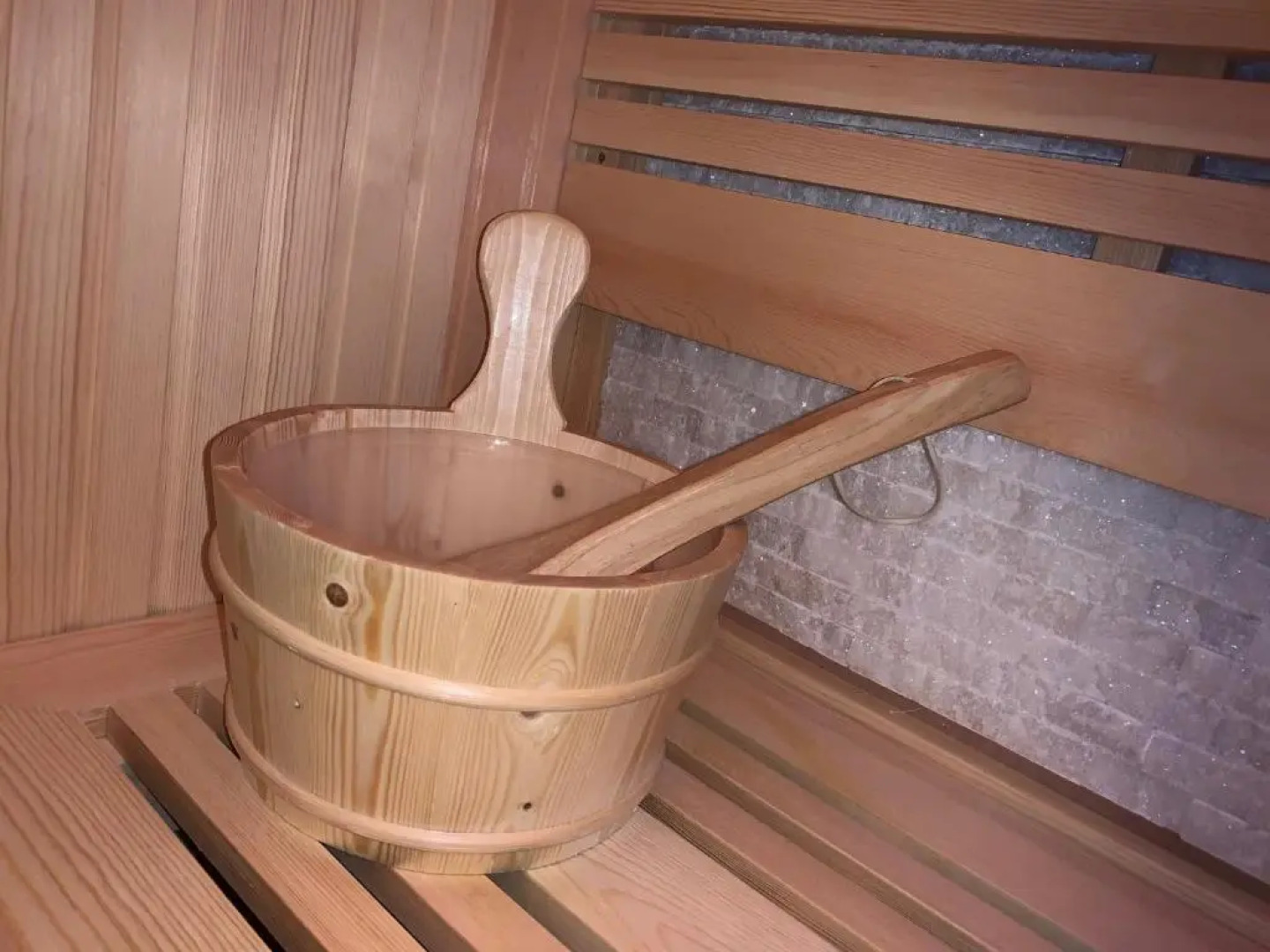 Spa & Wellness by Des Anglais " Ingresso SPA gratuito"