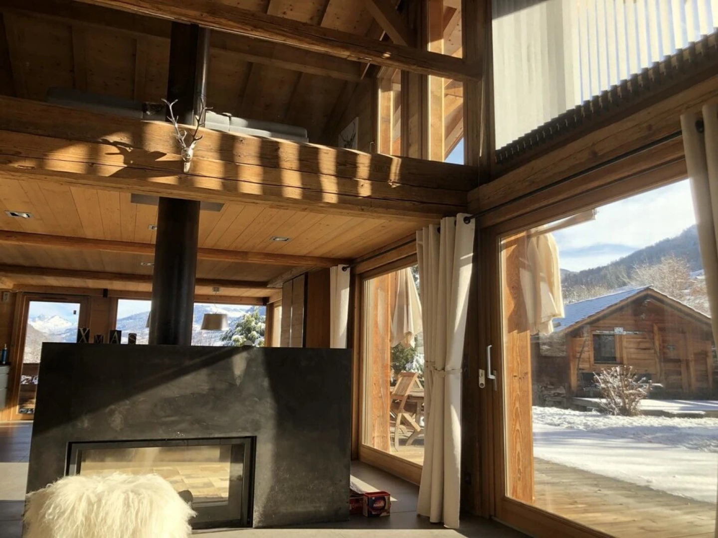 Chalet With 5 Bedrooms in Praz-sur-arly, With Wonderful Mountain View,