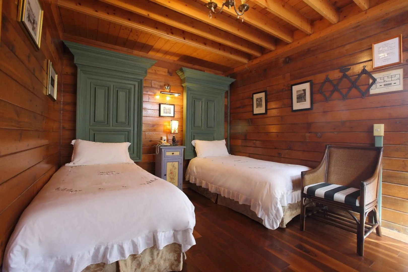 Cingjing Hanging Garden