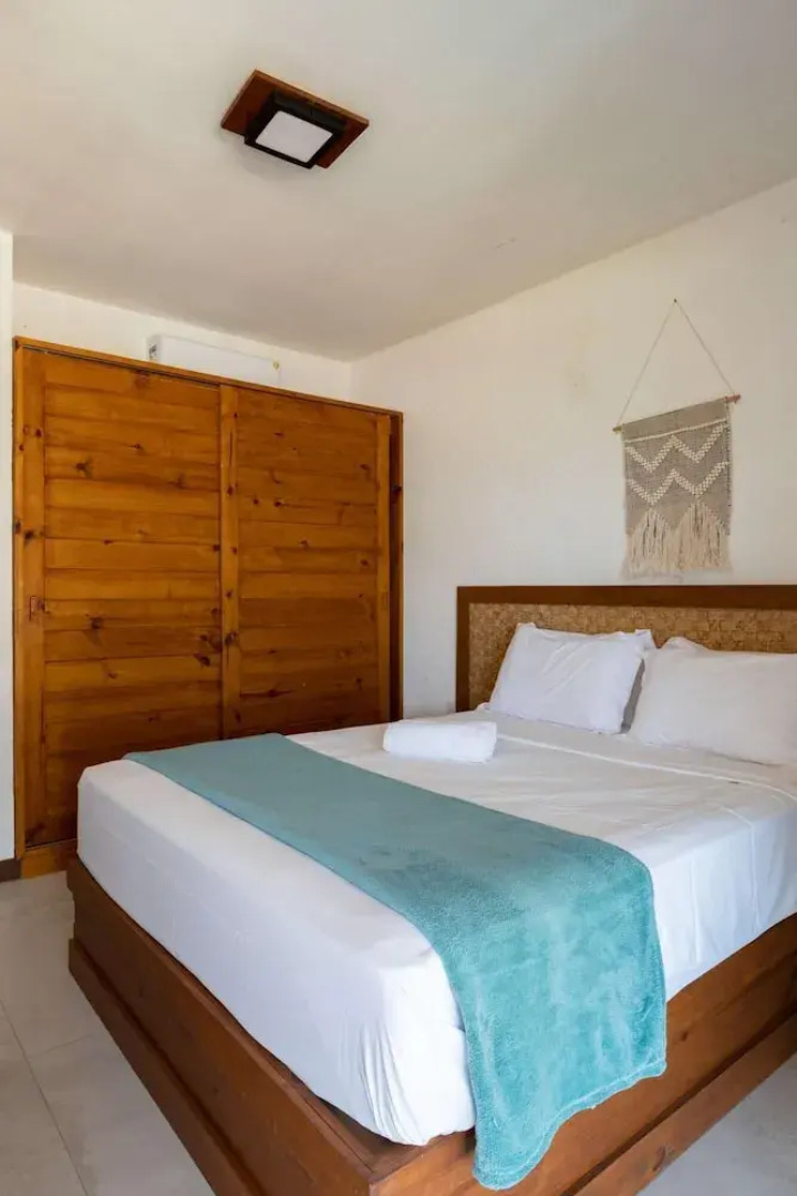 Maravilhosa Casa com Piscina em Frente Praia