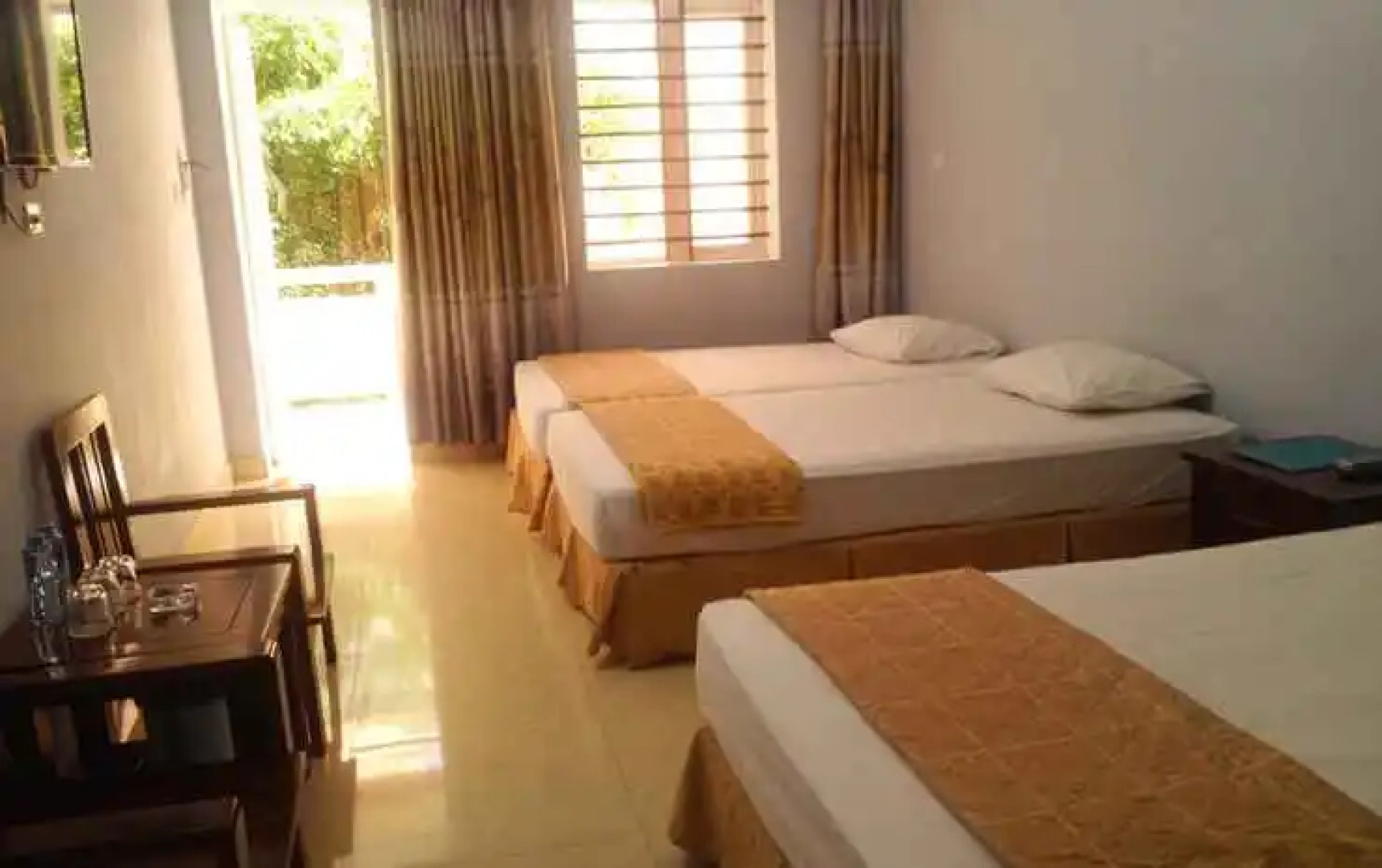 Hon Ngu Hotel Cua Lo Beach