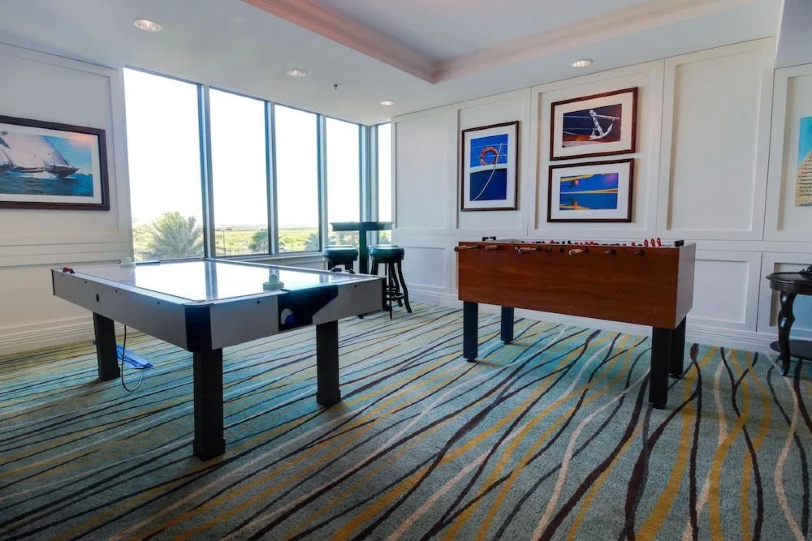 Palisade Palms Beachfront