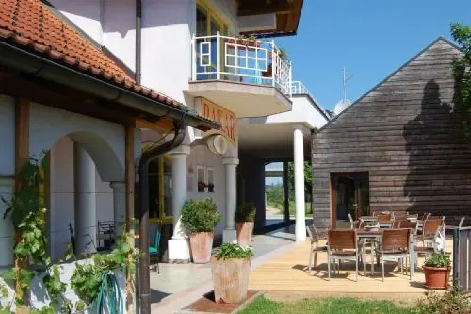 Hotel Rakar