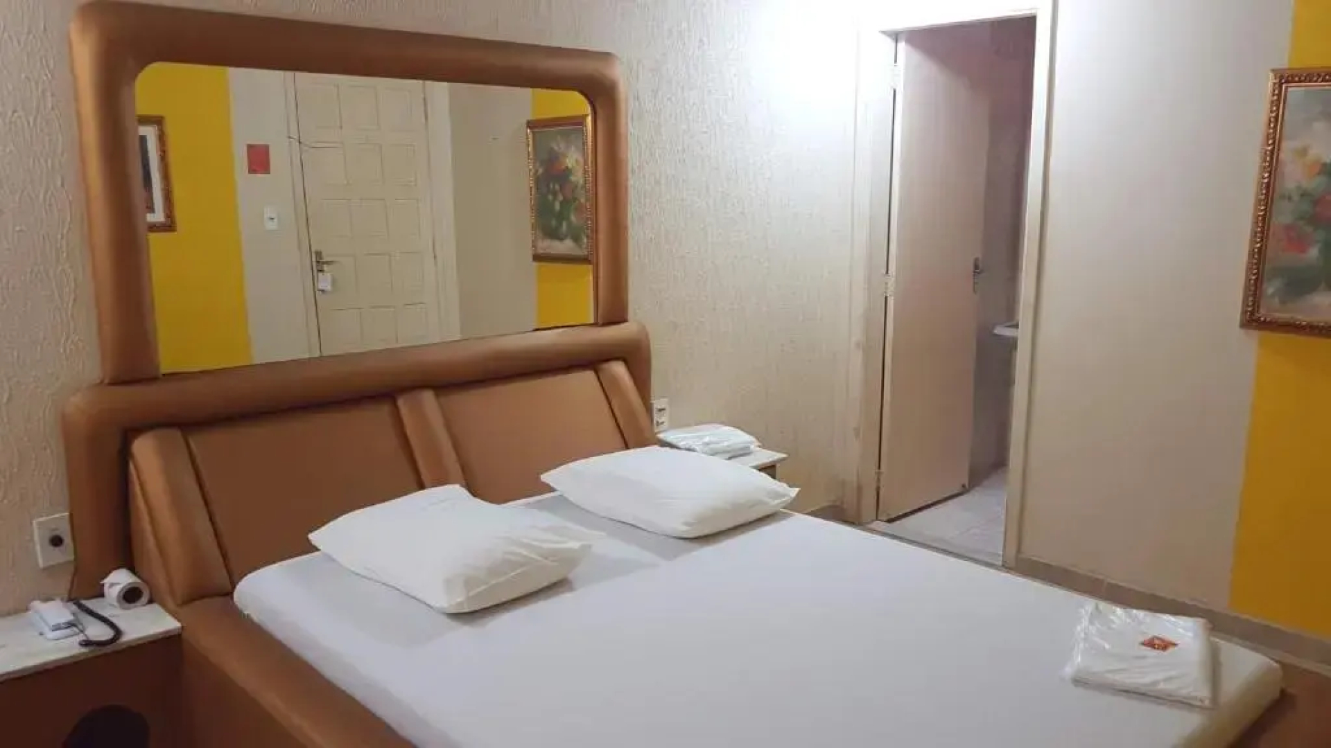 L'acqua Motel Express