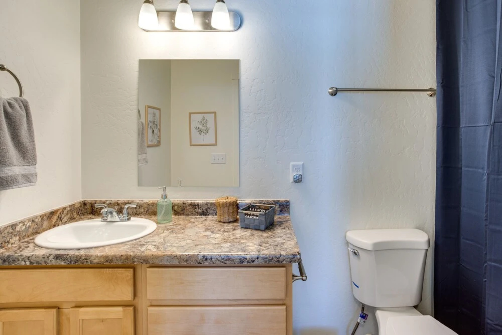 Sleek Montrose Home w/ Patio & Yard < 2 Mi to Town