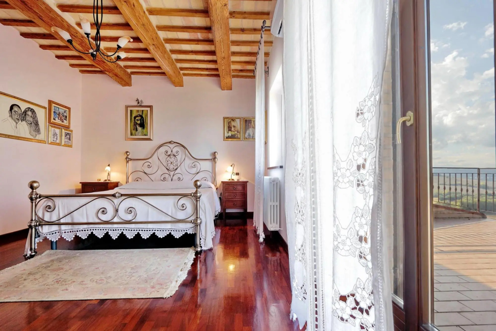 An old country house recently renewed for a magic stay!-Villa Maria