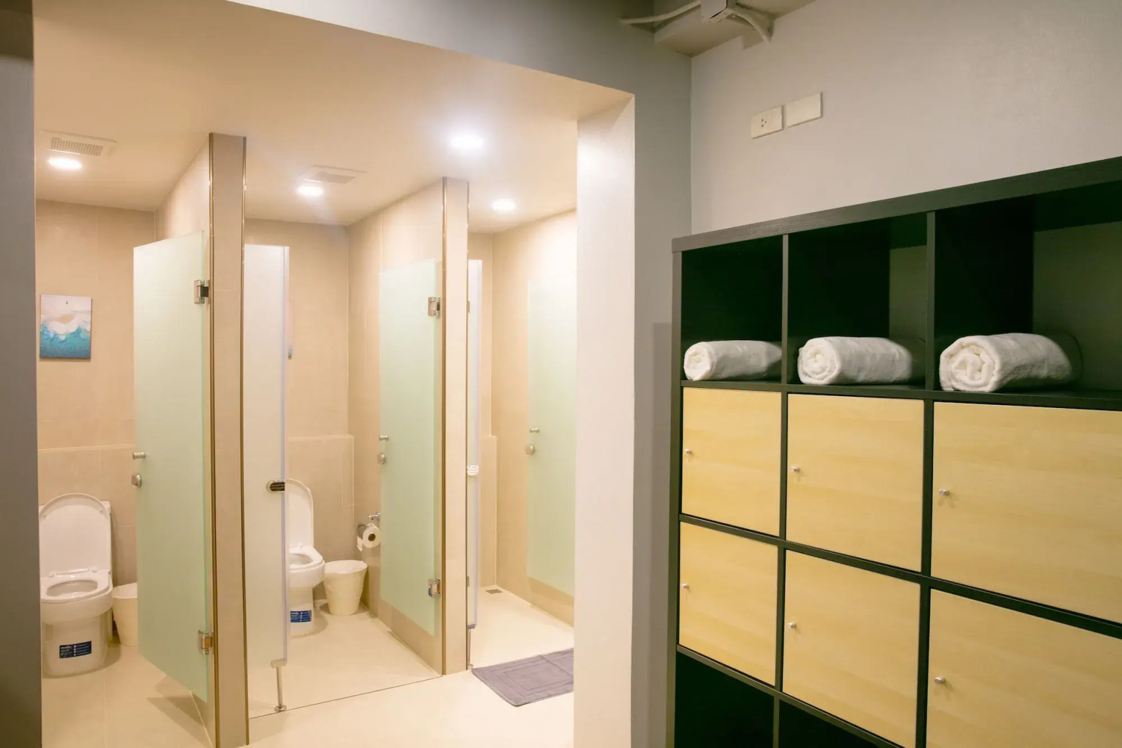 Collection O The Spades Hostel