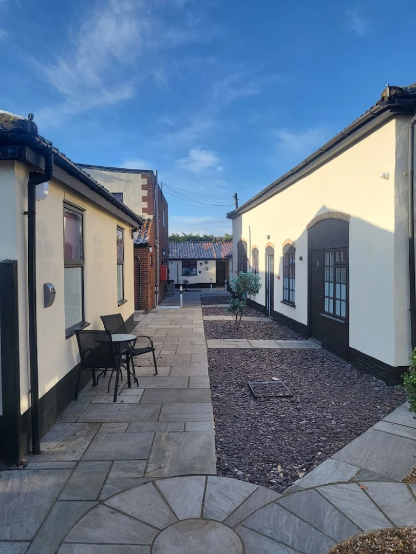 The Hare And Barrel Hotel