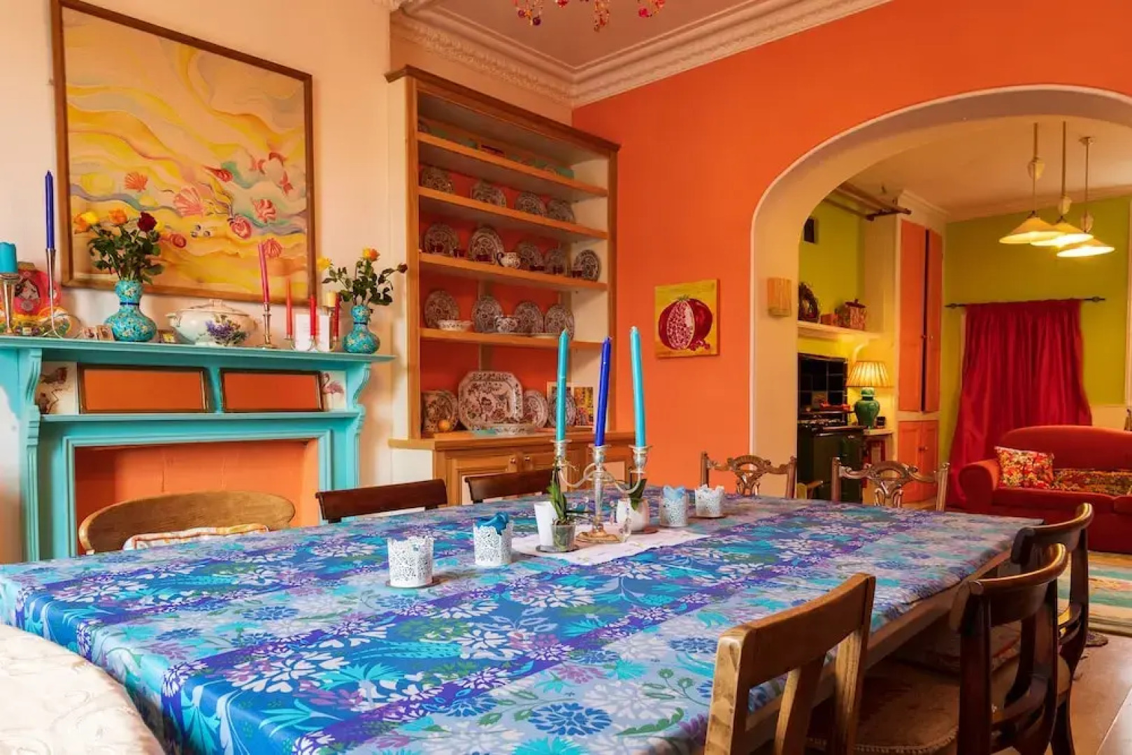 Artsy 5-bed House w/ Garden