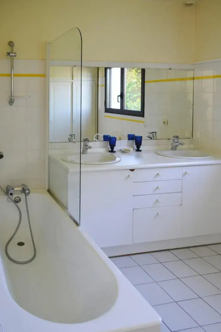 Villa in Plougasnou With Stunning Sea Views
