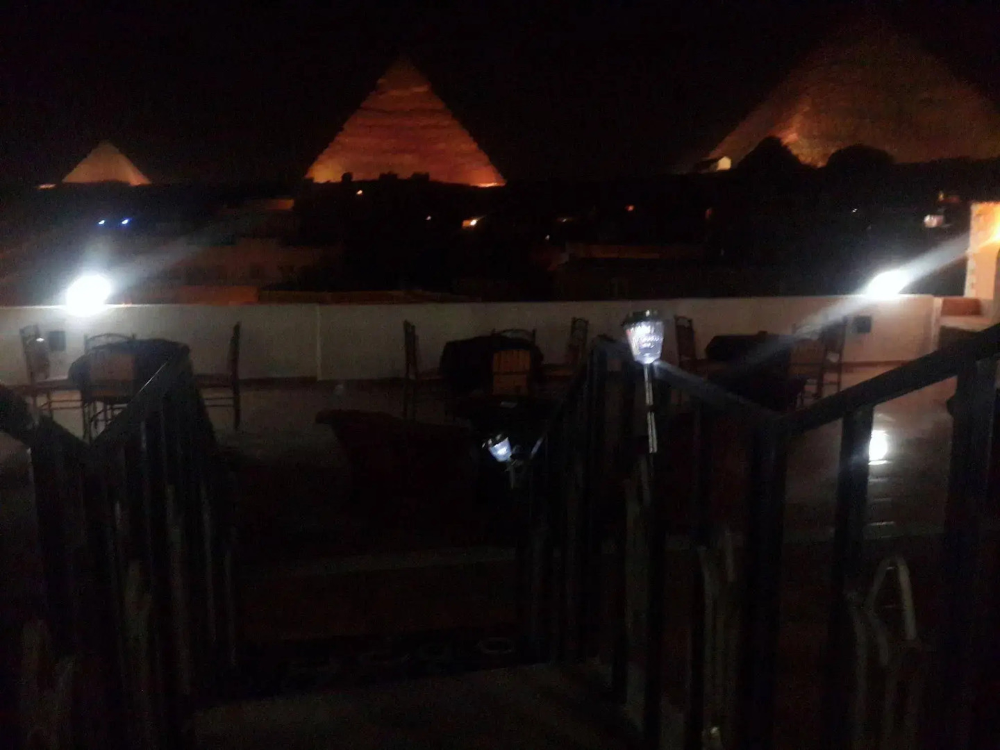 Pyramids Plateau Inn