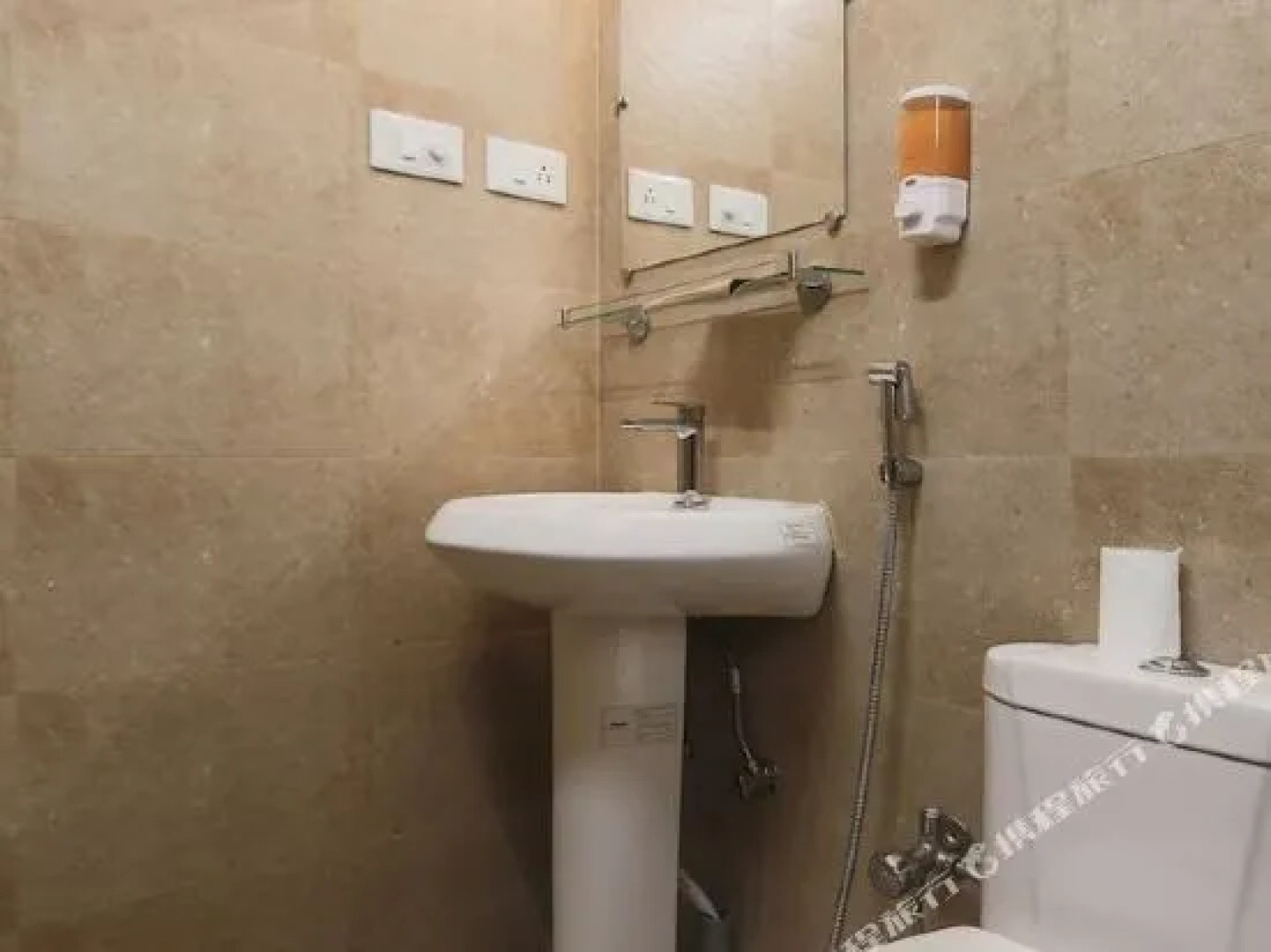 OYO 19968 Hotel Gulmohar Grand