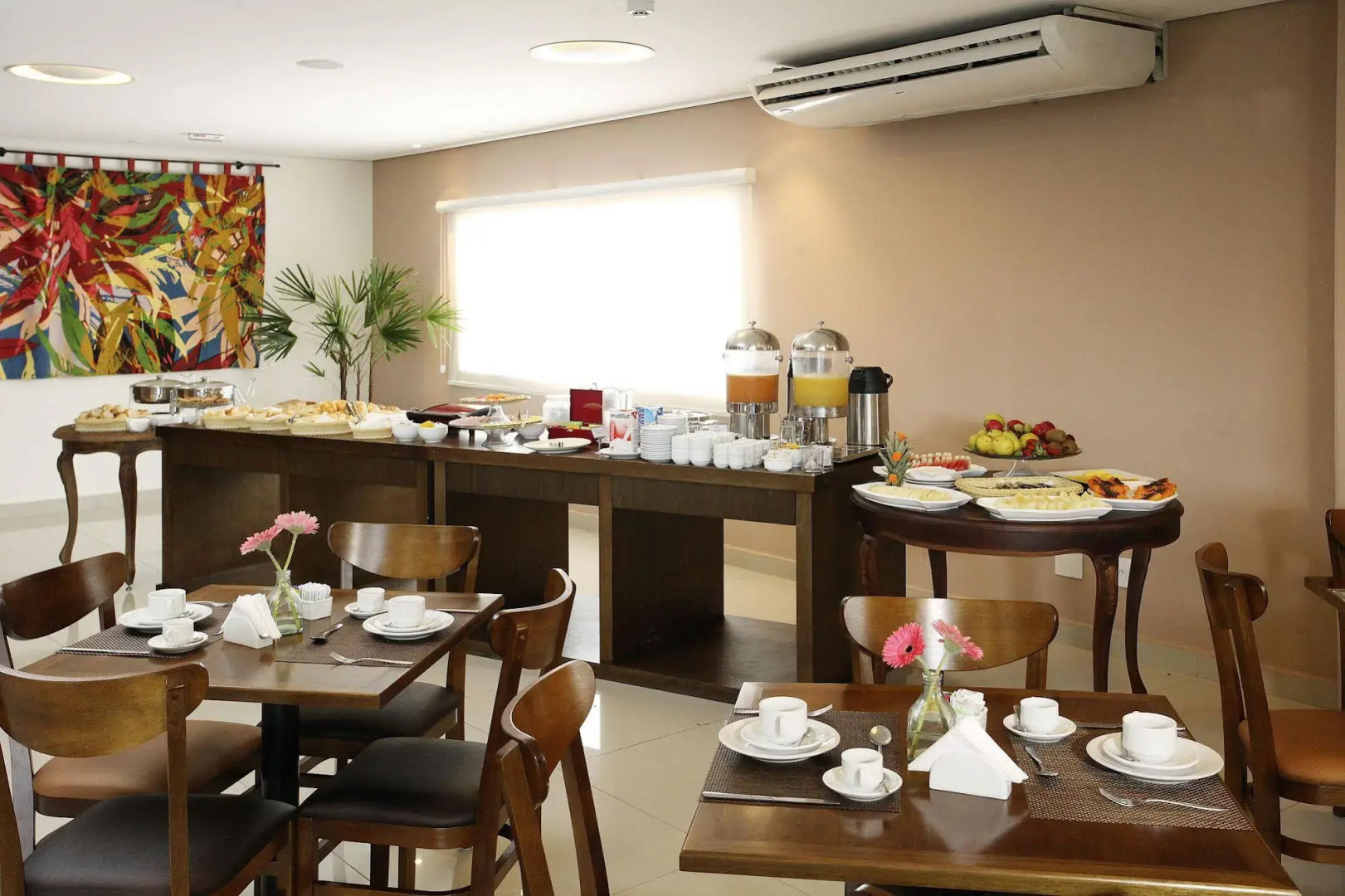 Ipê Center Hotel