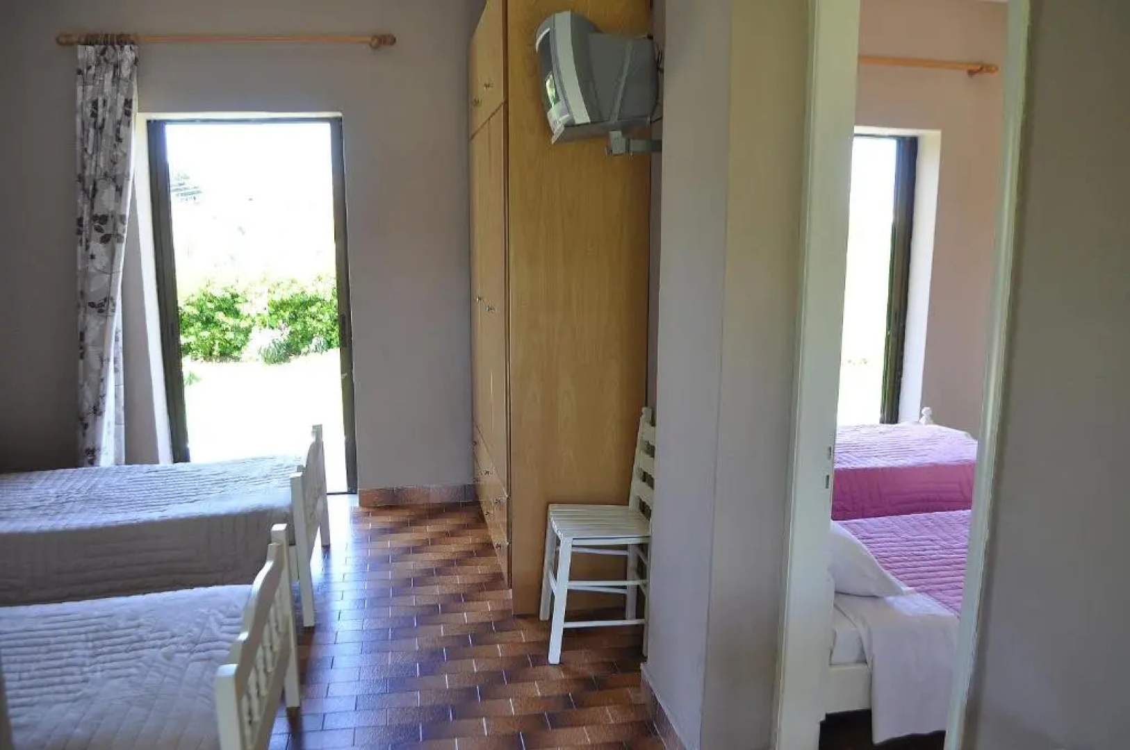 Family Studios Aparthotel