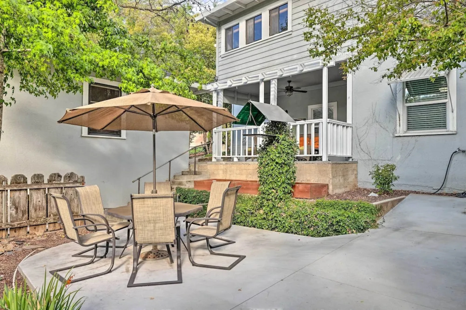 Peaceful Sonora Home w/ Grill: Walk to Downtown!