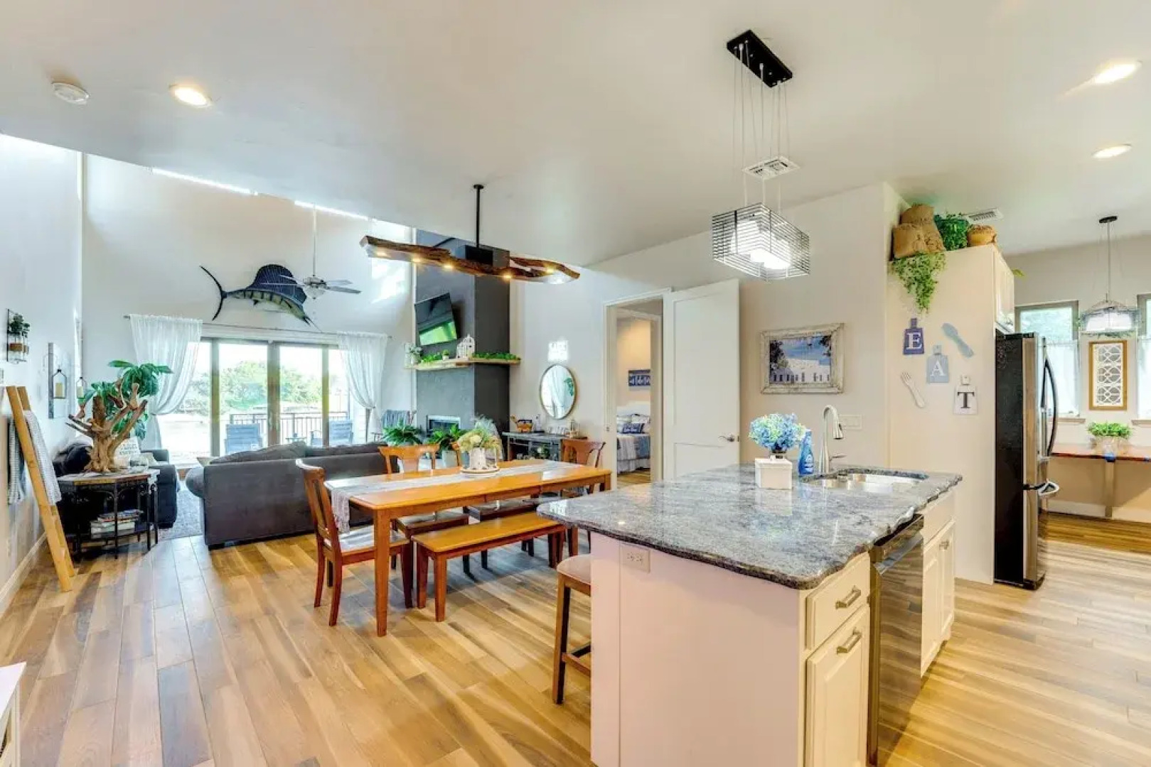 Luxe Waterfront Home w/ Boat Slip in New Braunfels