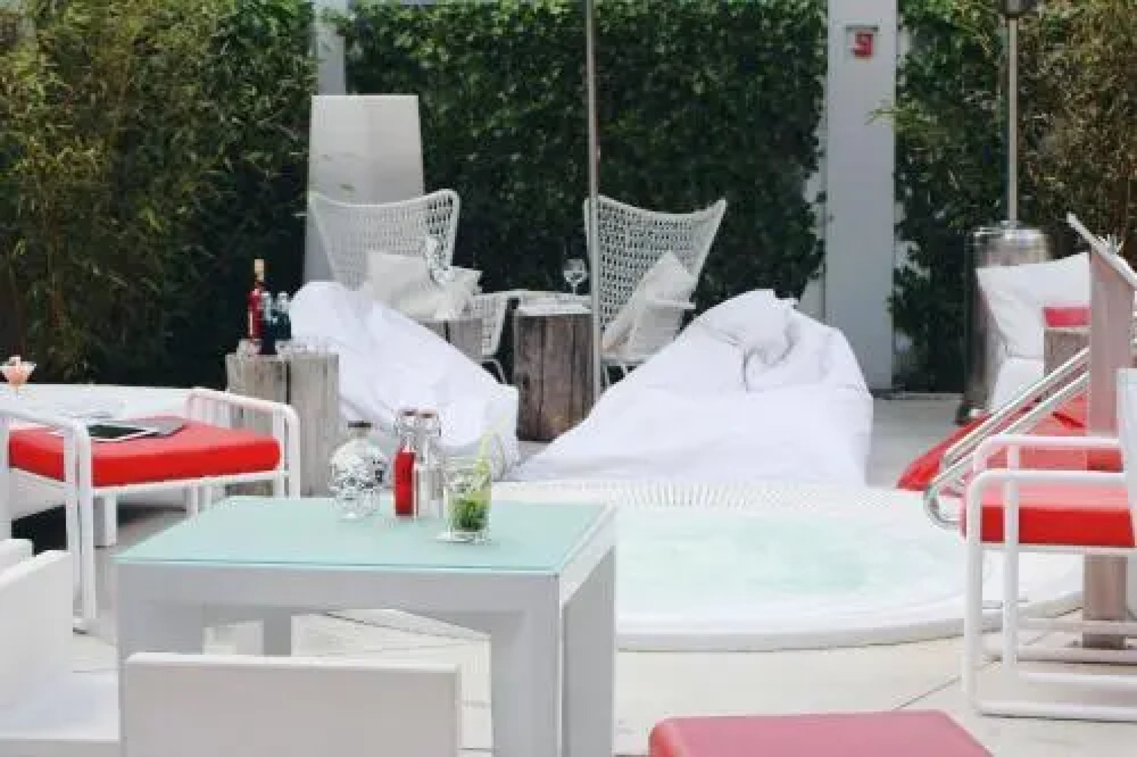 Sint Ji Design Rooms