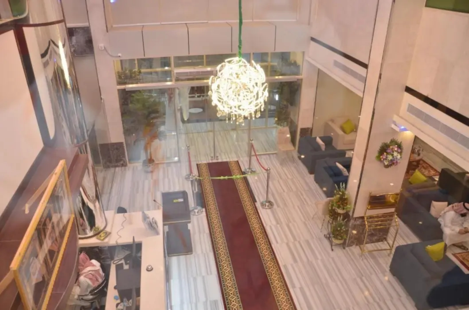 Golden Armada Hotel