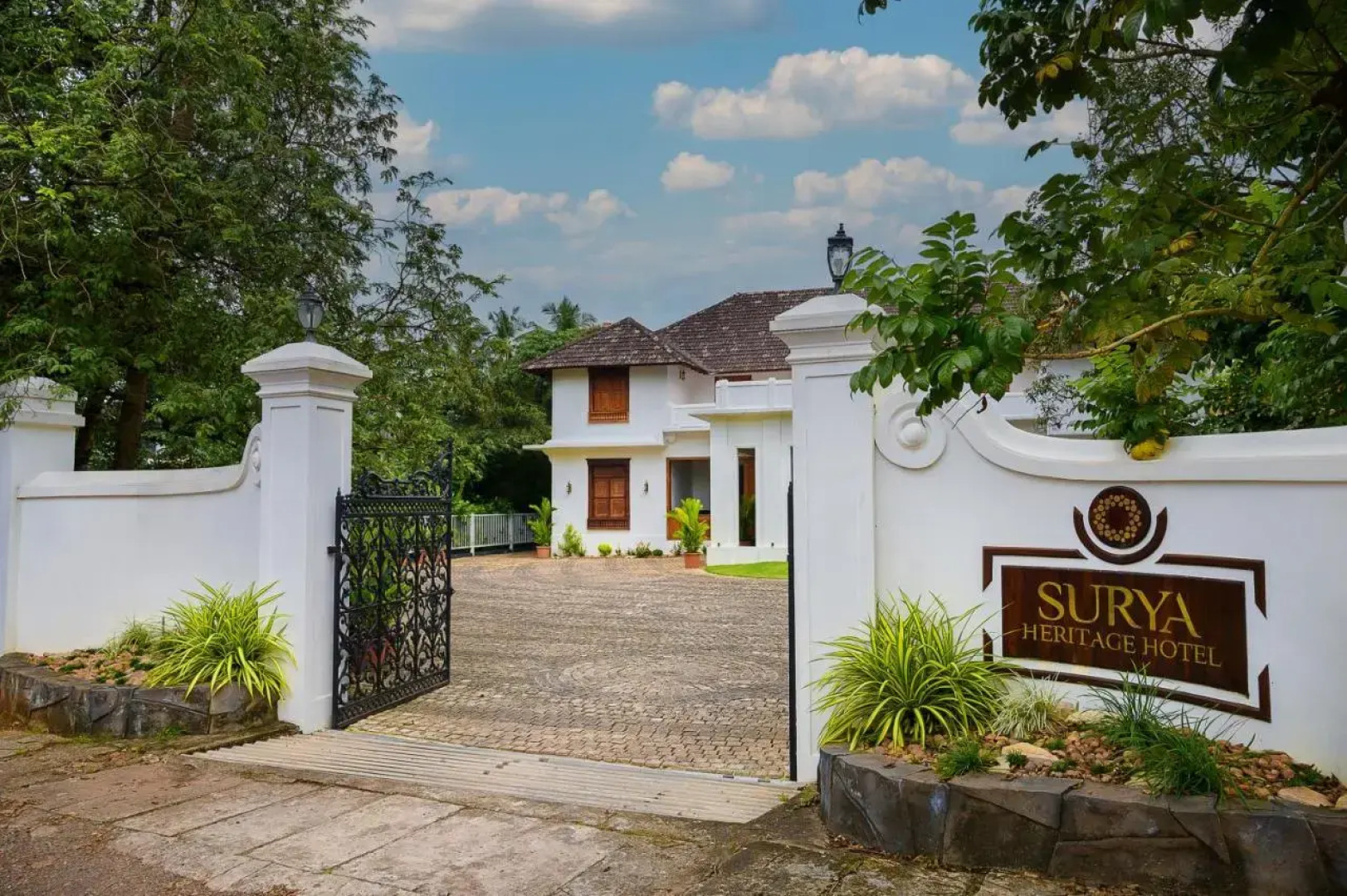 OYO 26856 Surya Residency