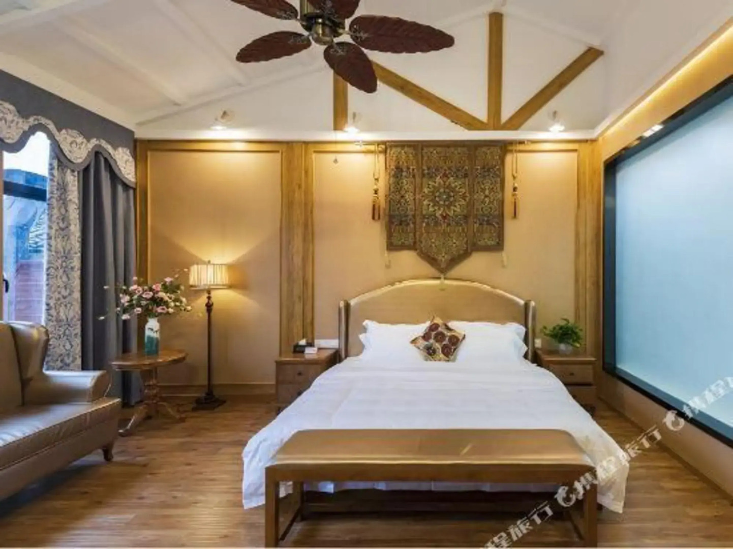 Riverside Pool Hotspring Boutique Hotel