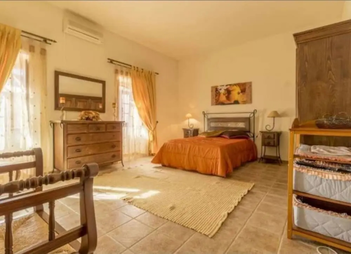 Villa - 6 Bedrooms with Pool and WiFi - 103920