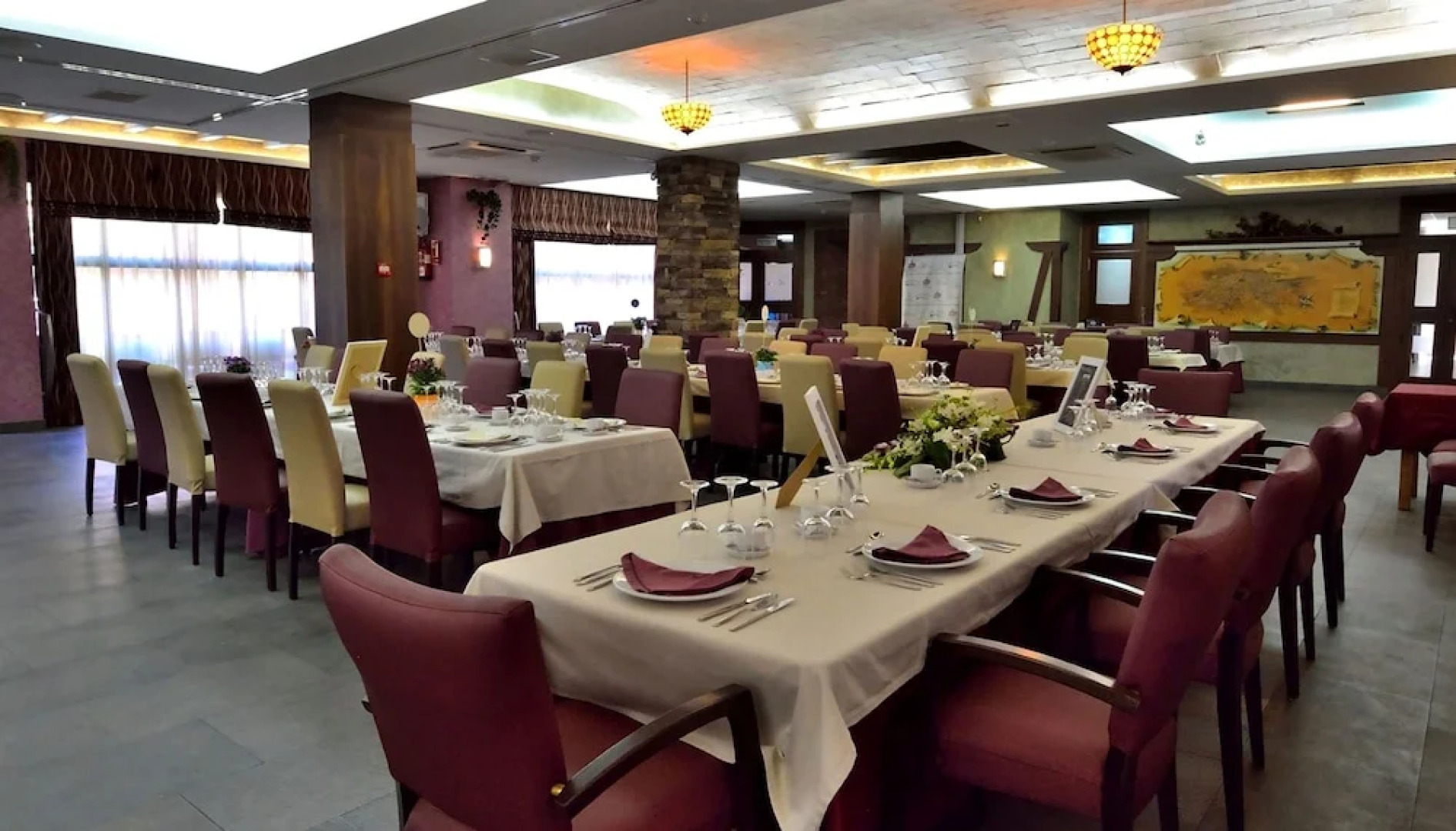 Hostal Restaurante Cuatro Caminos