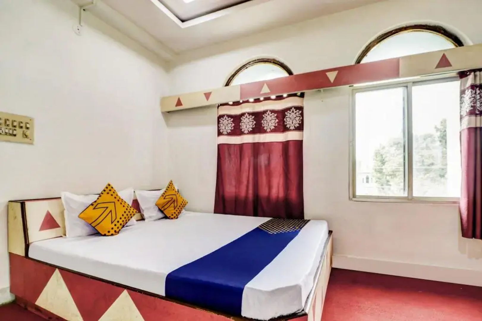 Hotel Amber by OYO Rooms