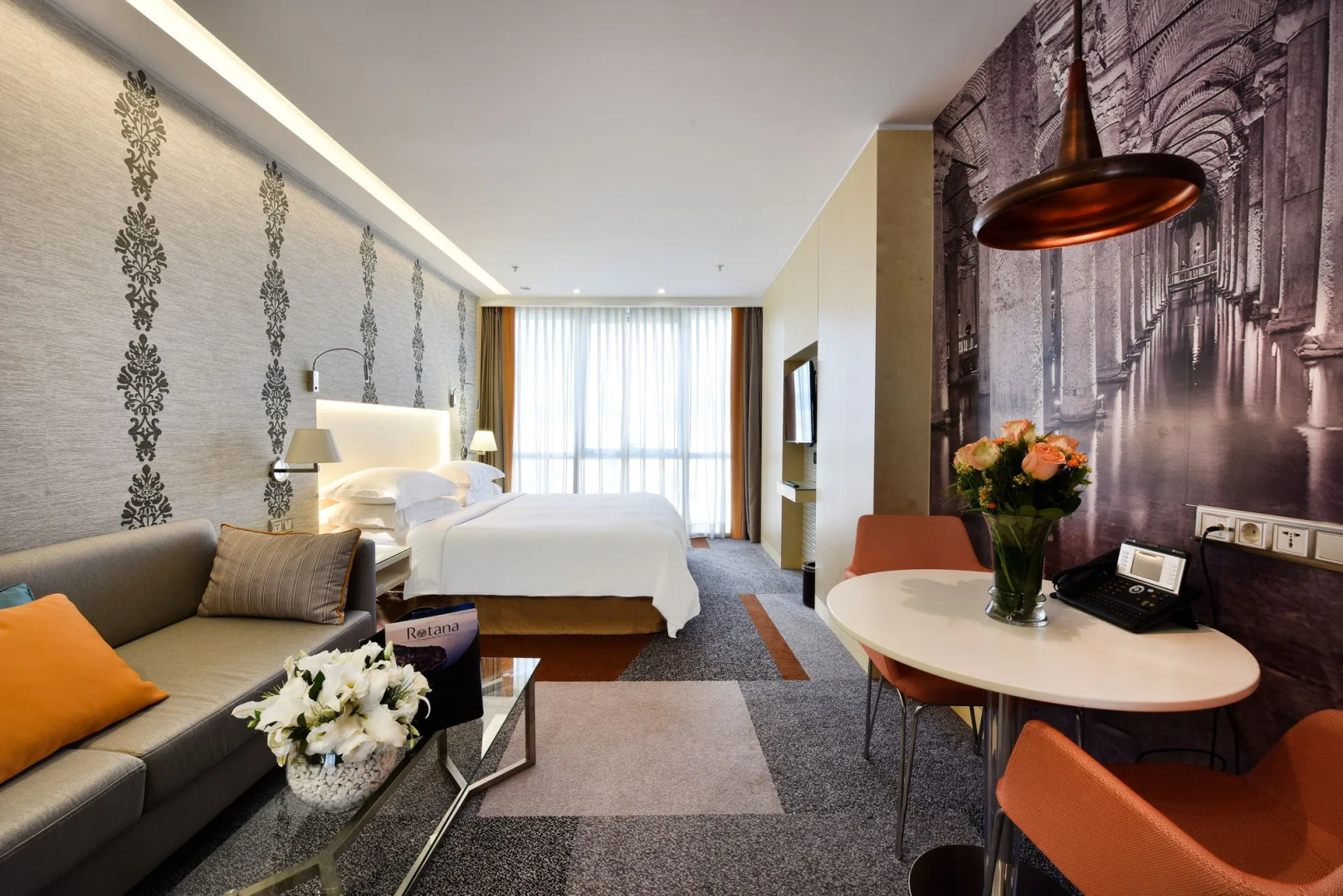 Tango Arjaan by Rotana Hotel
