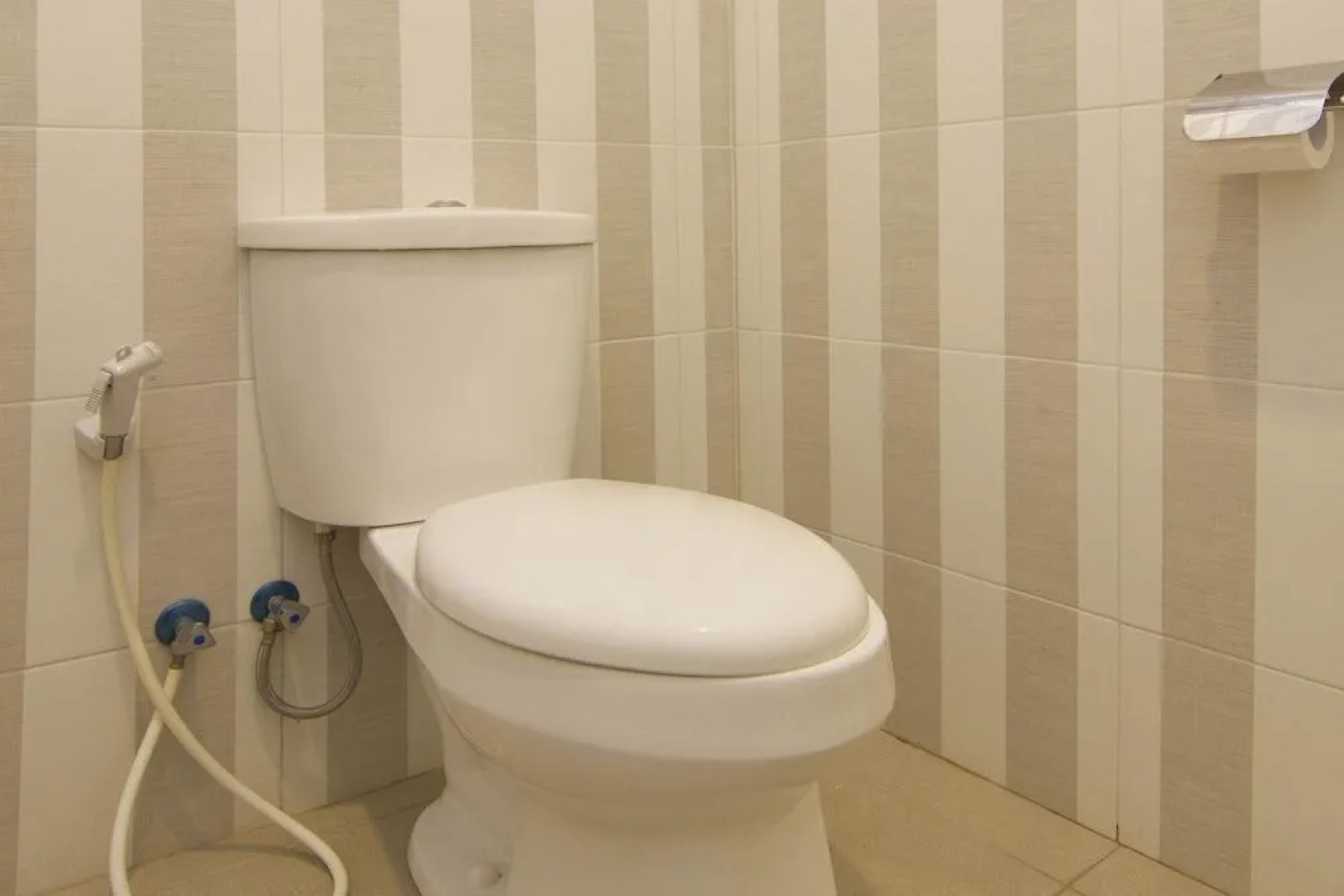 RedDoorz near Universitas Diponegoro