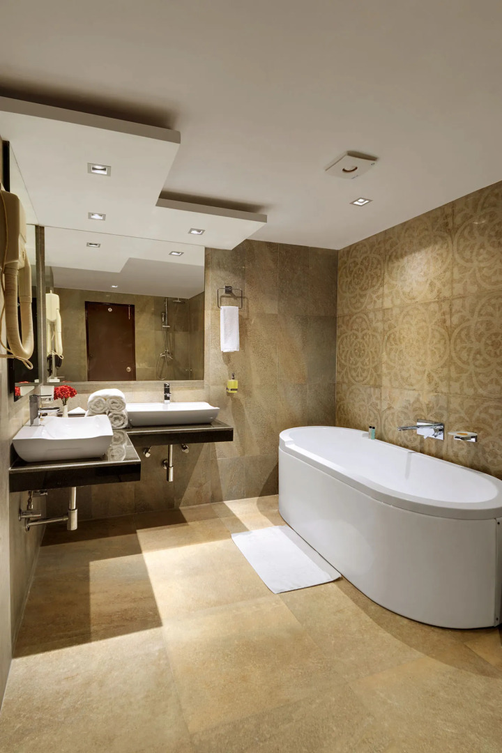 Renest River Country Resort Manali