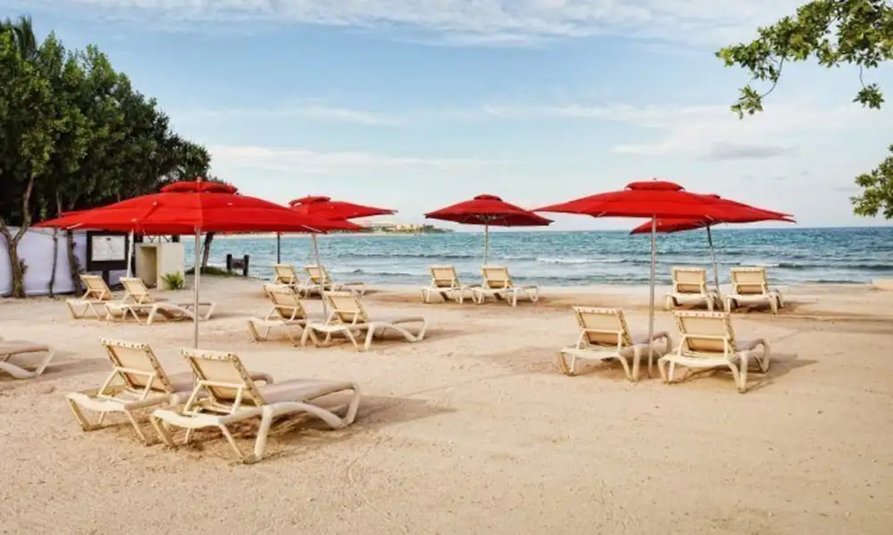 Tropical Location Riviera Maya