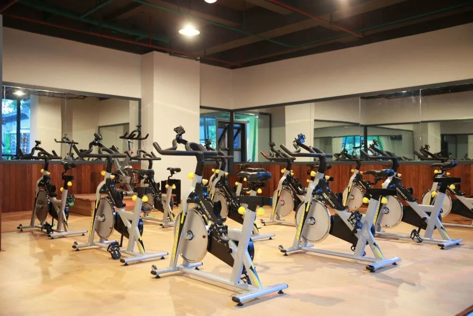 Floral Hotel Dali Luchun Garden