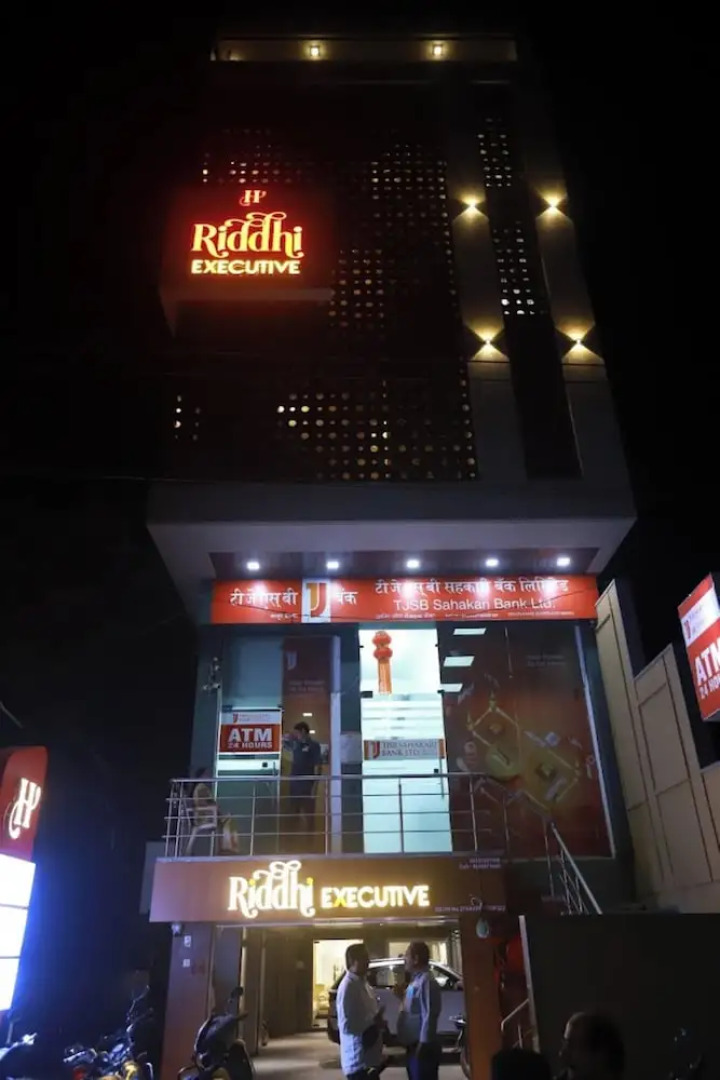 Riddhi executive Latur