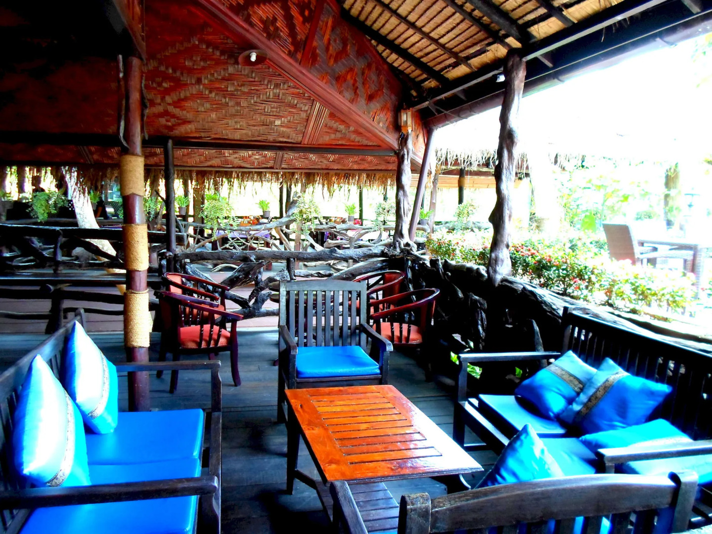 Khao Sok River Lodge Hotel