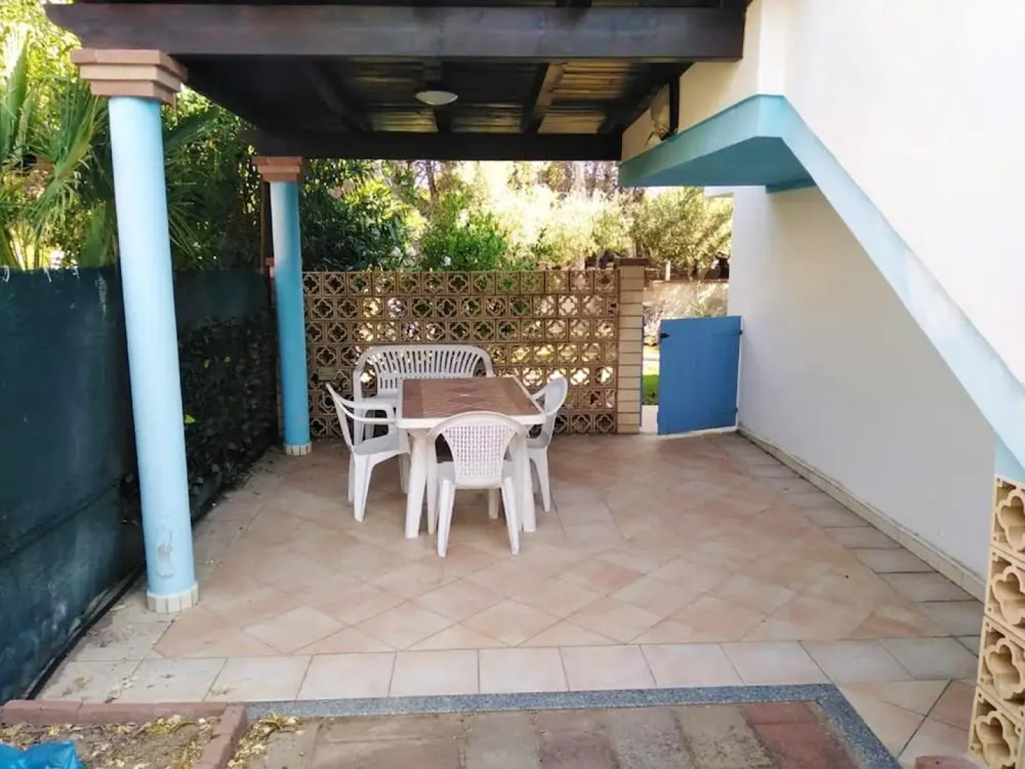 Apartment With 2 Bedrooms In Calasetta With Enclosed Garden