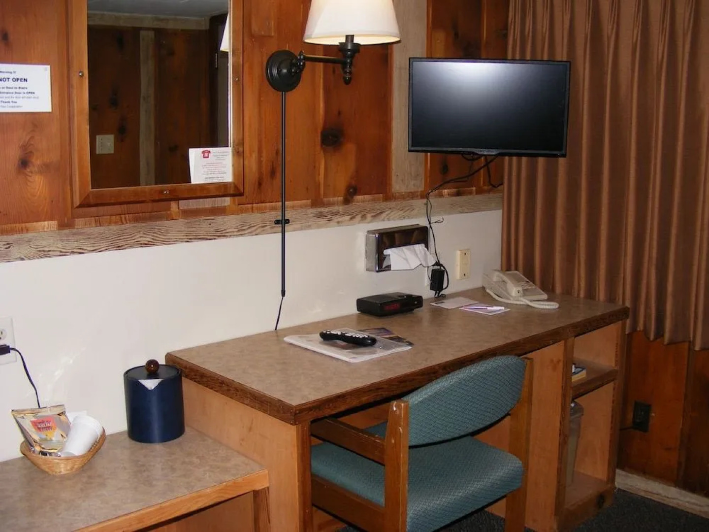 Sunset Oceanfront Lodging