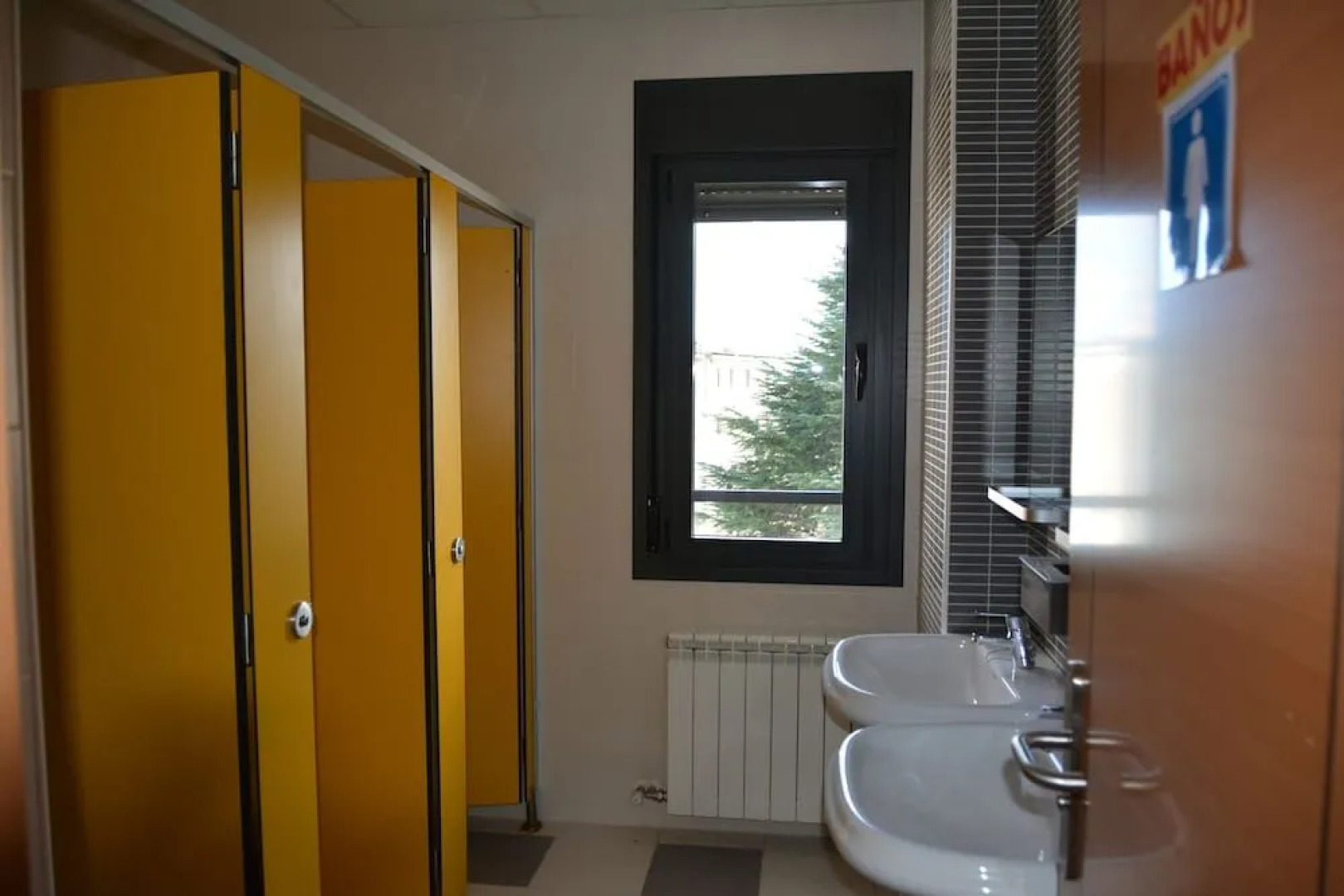 Albergue Villa De Nava de La Asunción - Hostel