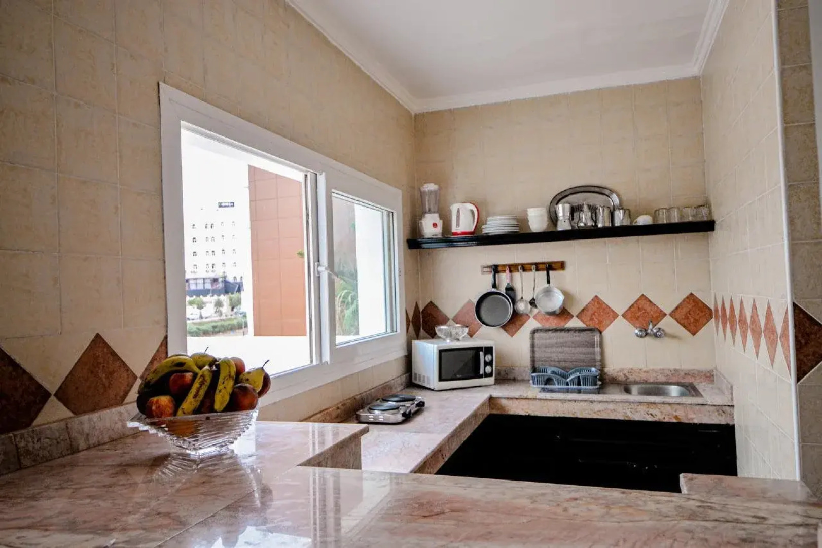 Intouriste Hôtel & Suites