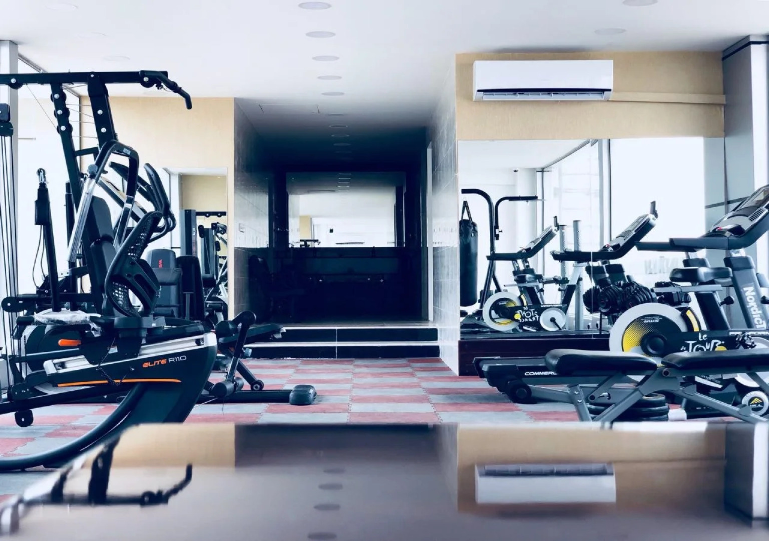 Al Dyafa Hotel Suites