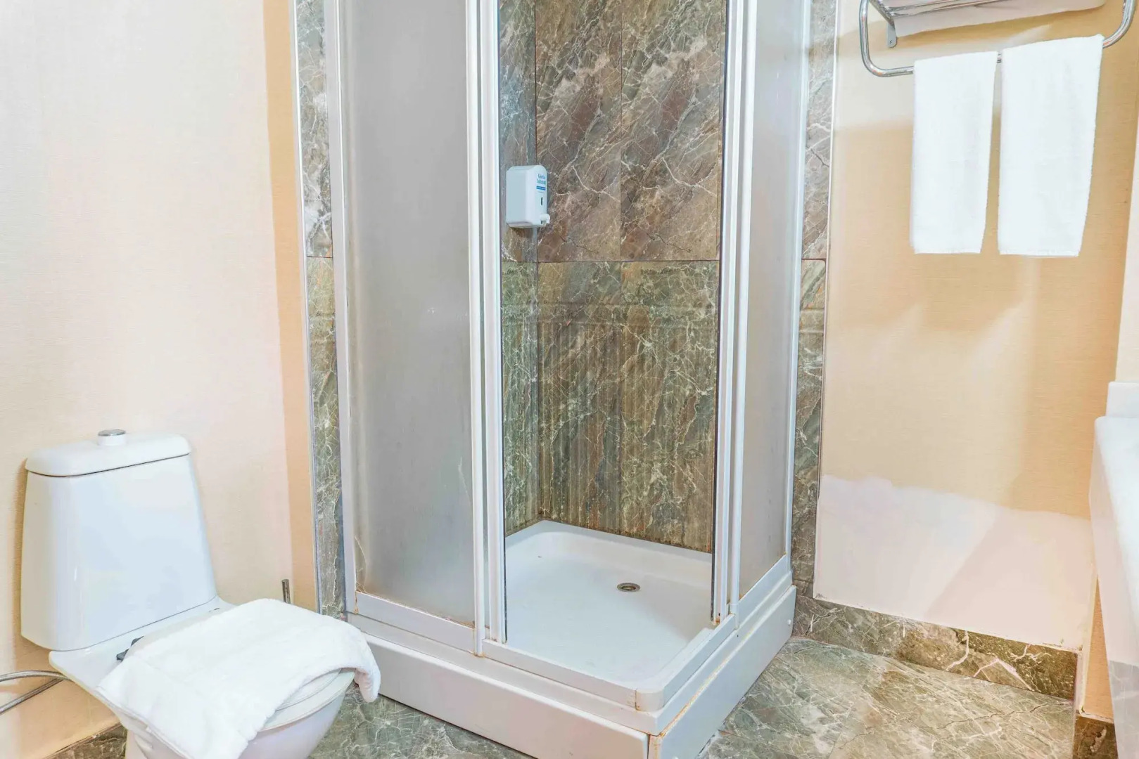 Belpoint Beach Hotel