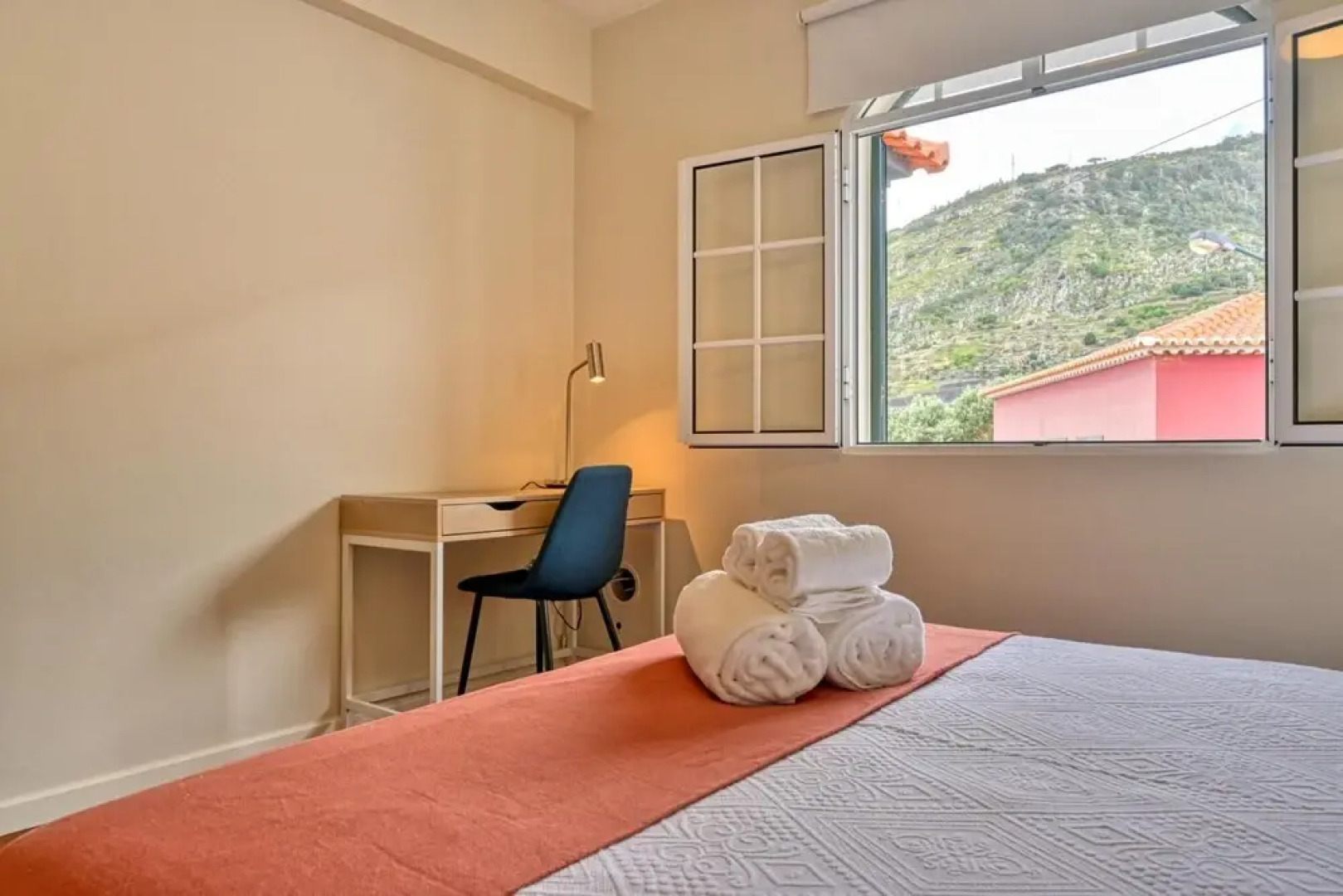 Nidias Place a Home in Madeira