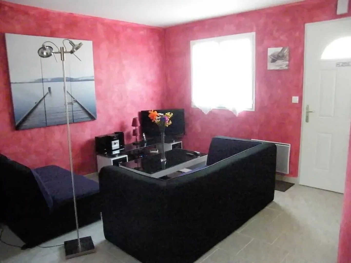House With 2 Rooms in Jonzac, With Enclosed Garden and Wifi - 3 km Fro
