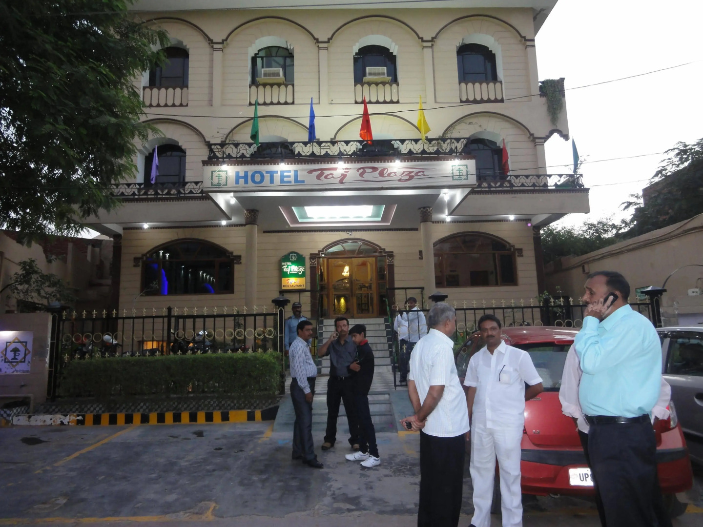 Hotel Taj Plaza